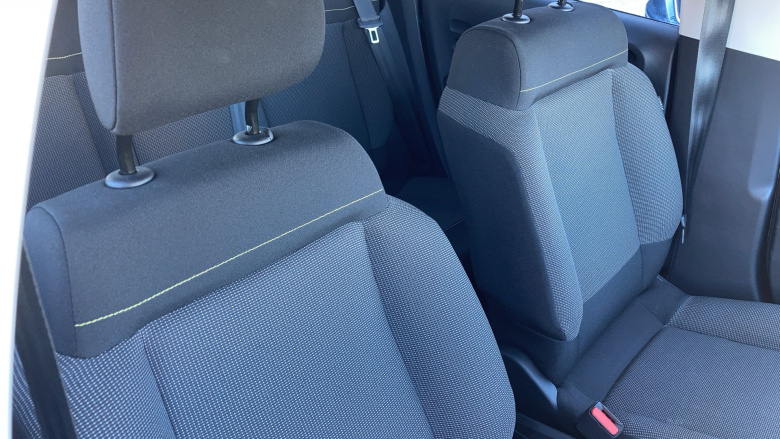 Citroen C3 1.2 PureTech 110 Plus 5dr EAT6 Petrol Hatchback